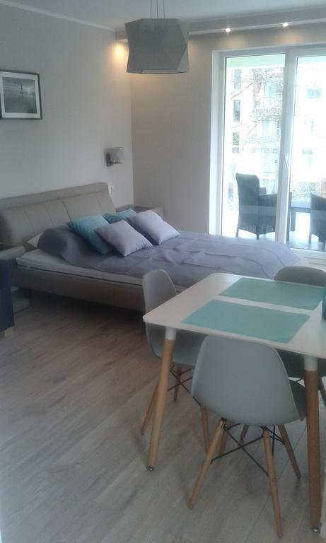 Apartament Z Basenem โควอบเซก ภายนอก รูปภาพ